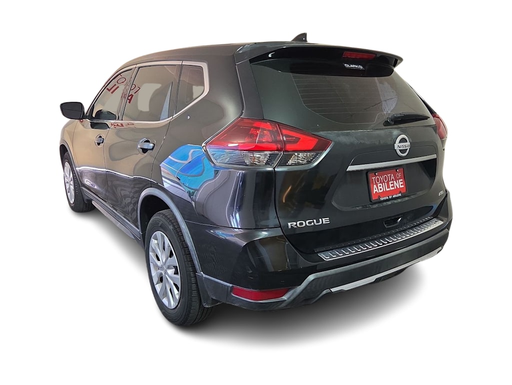 Thumbnail: 2018 Nissan Rogue - 4