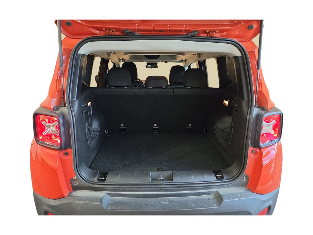 Thumbnail: 2017 Jeep Renegade - 14