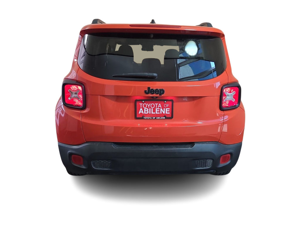 Thumbnail: 2017 Jeep Renegade - 5