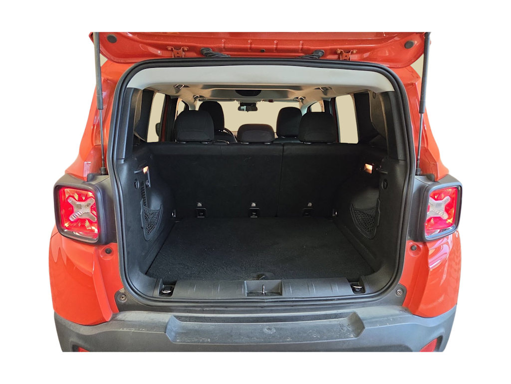 Thumbnail: 2017 Jeep Renegade - 14
