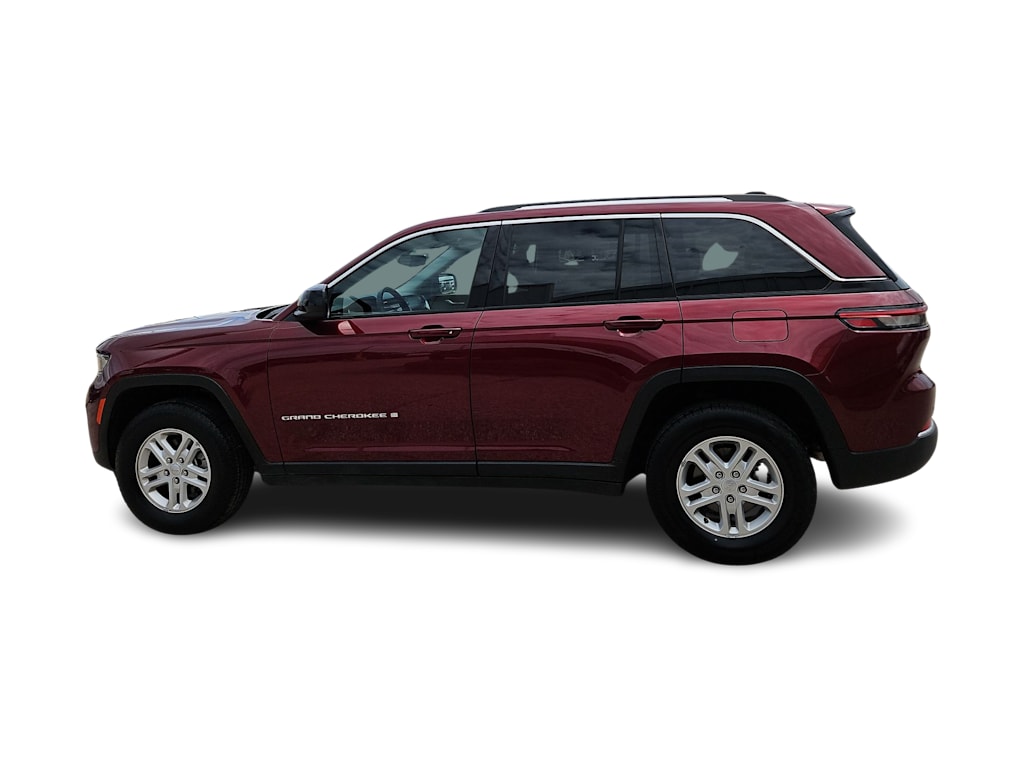 Thumbnail: 2024 Jeep Grand Cherokee - 3