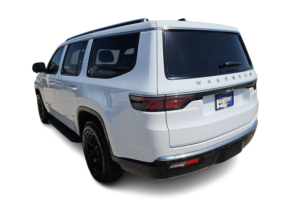 Thumbnail: 2024 Jeep Wagoneer - 4
