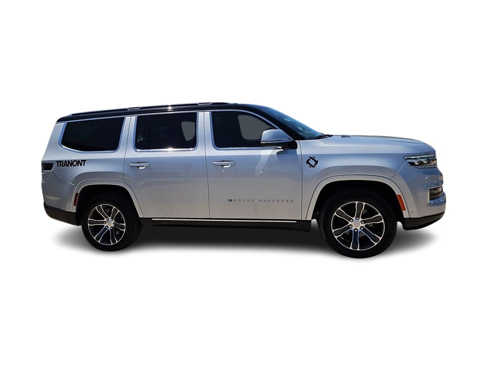 Thumbnail: 2022 Jeep Grand Wagoneer - 19