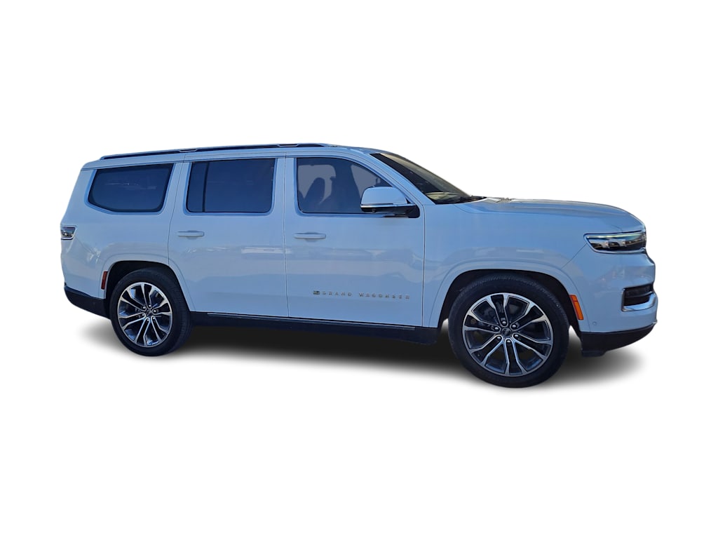 Thumbnail: 2022 Jeep Grand Wagoneer - 21