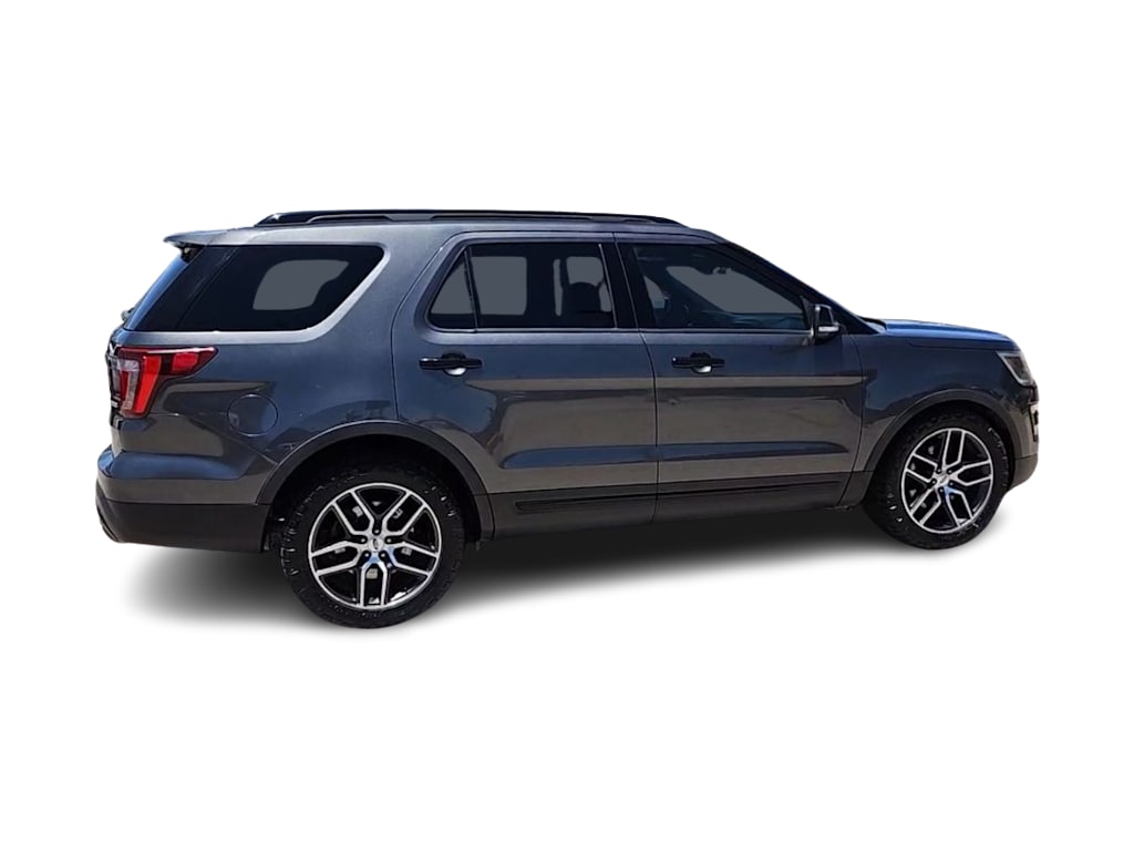 Thumbnail: 2016 Ford Explorer - 19
