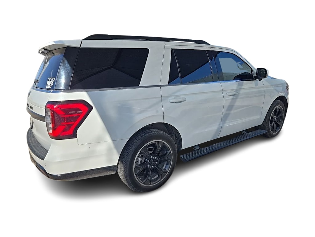 Thumbnail: 2023 Ford Expedition - 10
