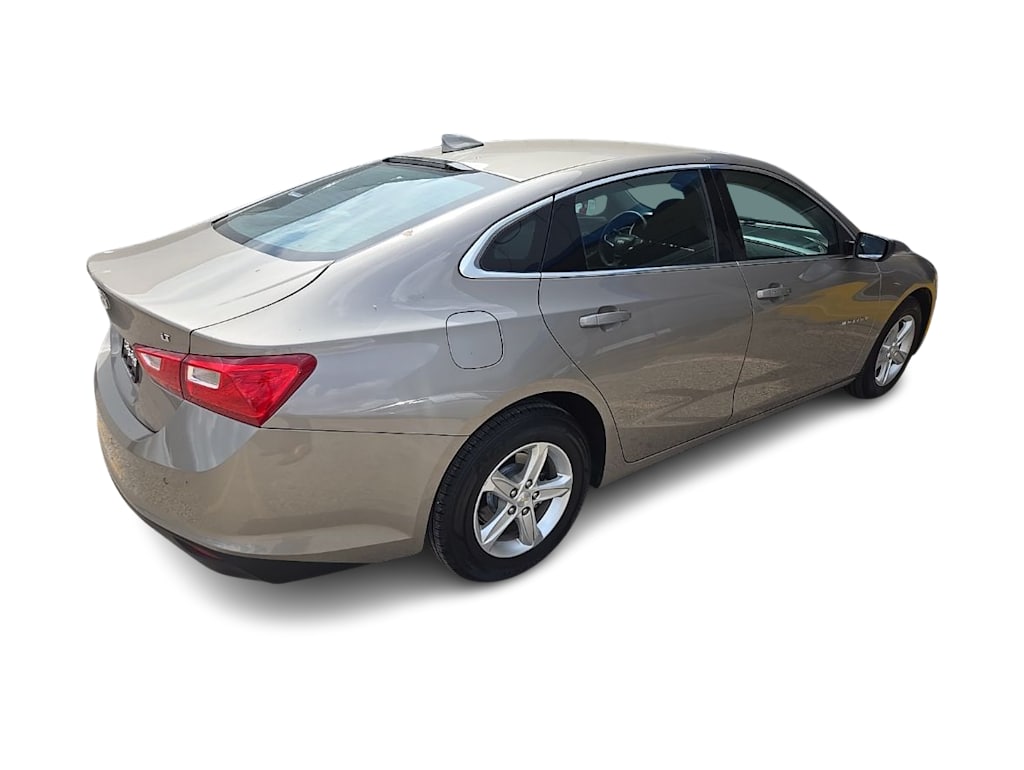 Thumbnail: 2024 Chevrolet Malibu - 12