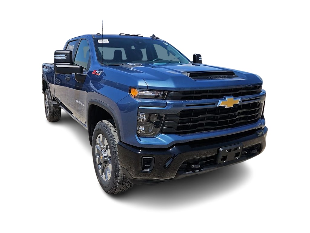 Thumbnail: 2026 Chevrolet Silverado 2500 - 17