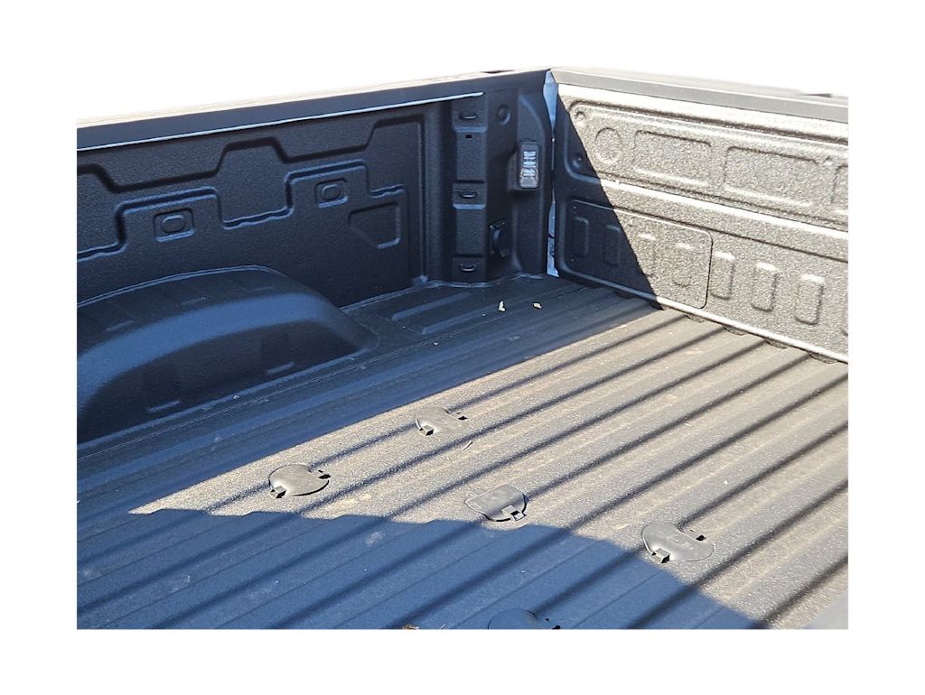 Thumbnail: 2026 Chevrolet Silverado 2500 - 16