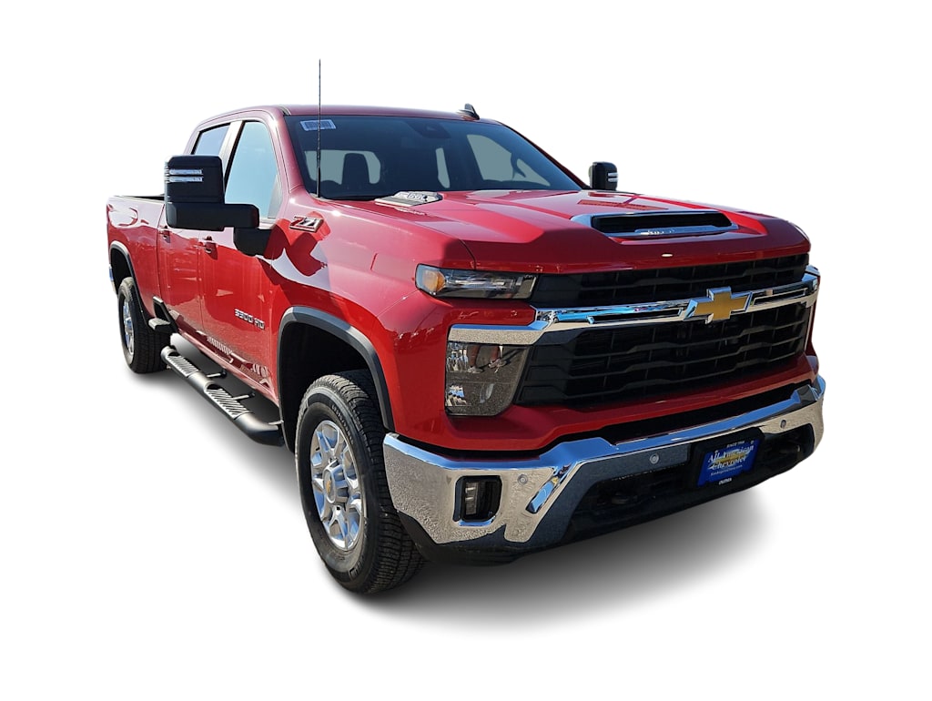 Thumbnail: 2026 Chevrolet Silverado 3500 - 16