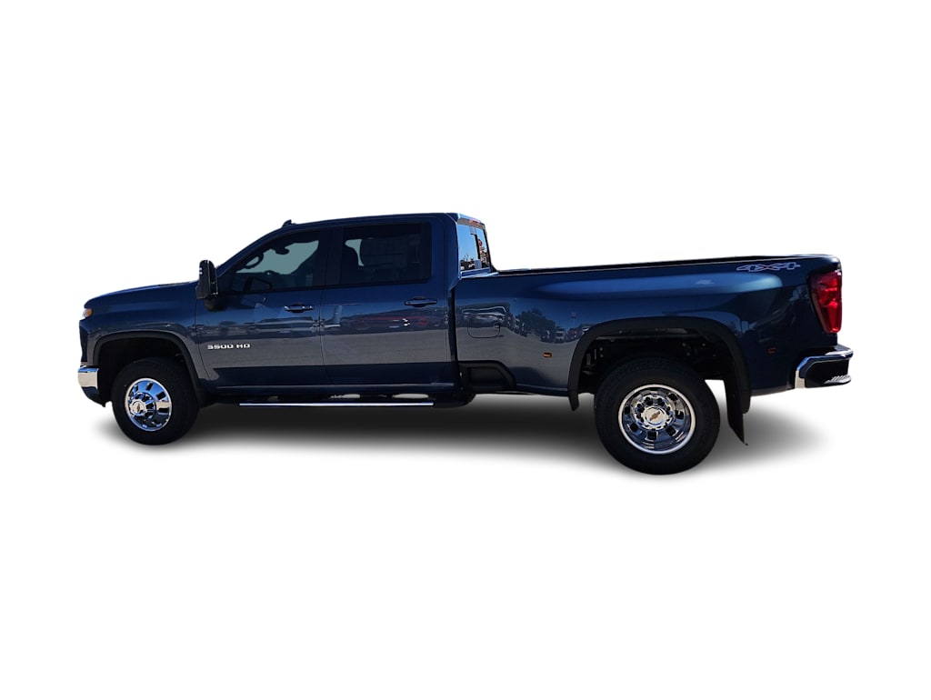 Thumbnail: 2026 Chevrolet Silverado 3500 - 3