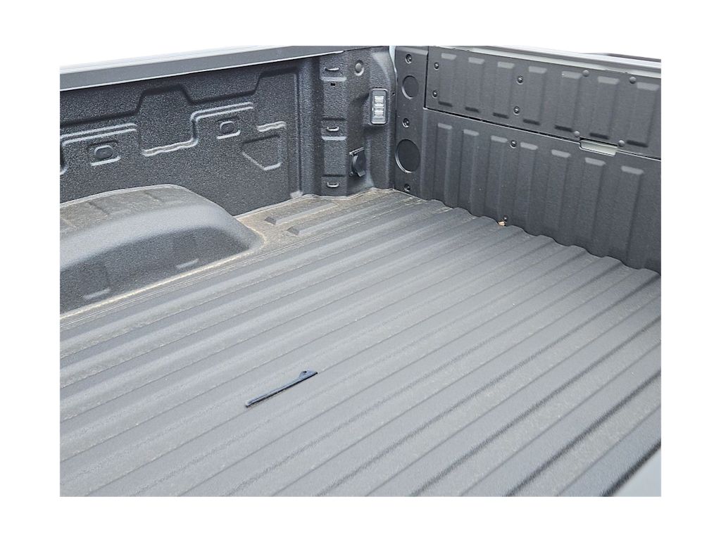 Thumbnail: 2026 Chevrolet Silverado 2500 - 13