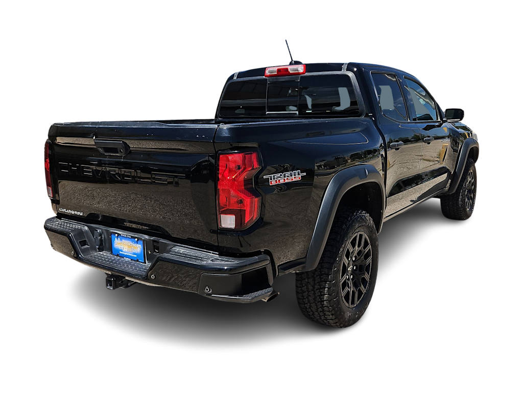 Thumbnail: 2024 Chevrolet Colorado - 19