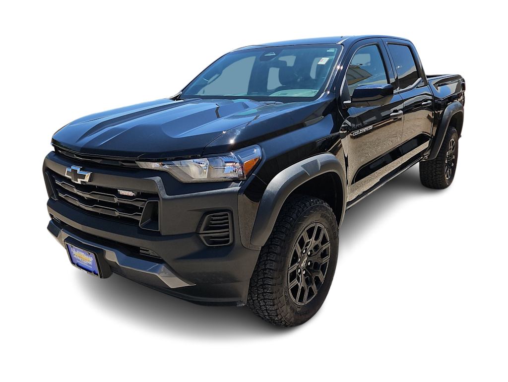 Thumbnail: 2024 Chevrolet Colorado - 18