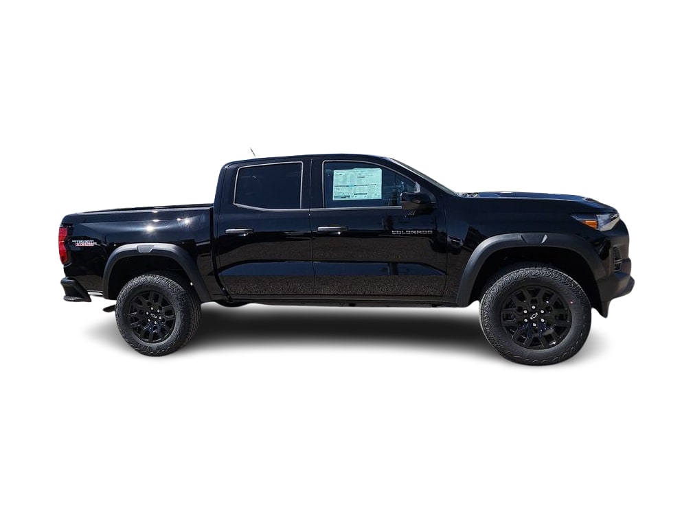 Thumbnail: 2026 Chevrolet Colorado - 21