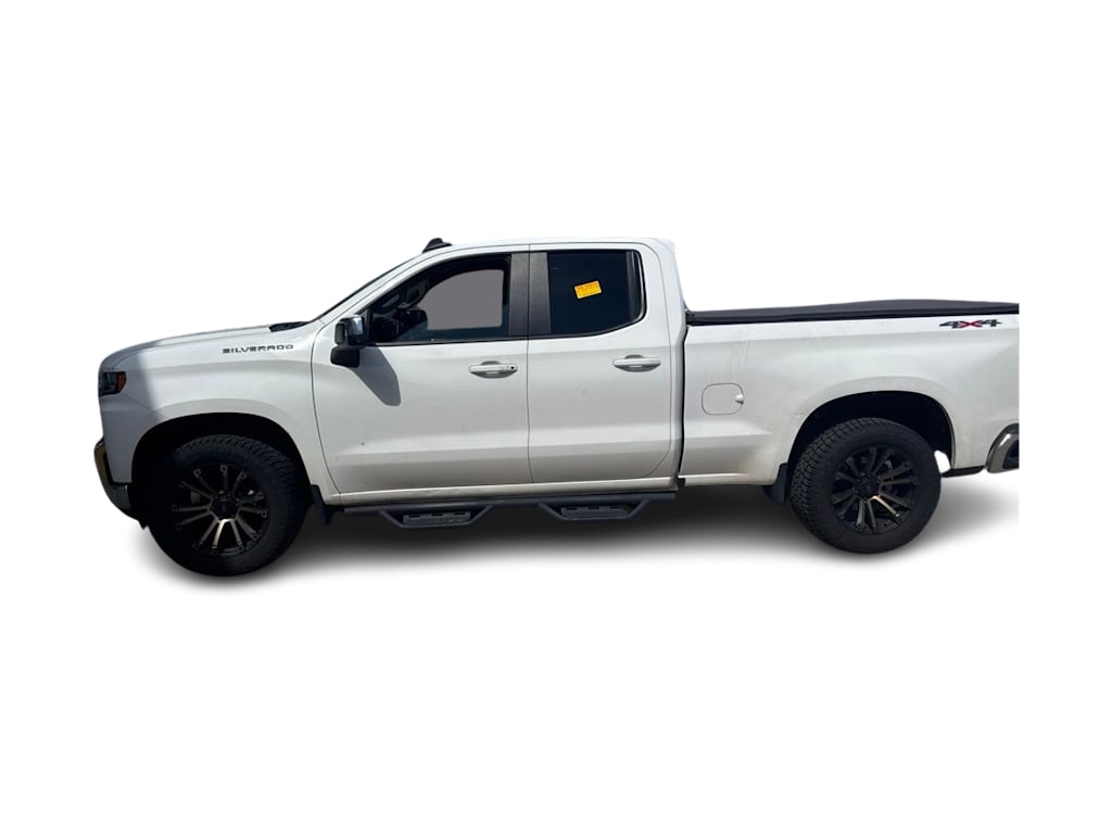 Thumbnail: 2020 Chevrolet Silverado 1500 - 3