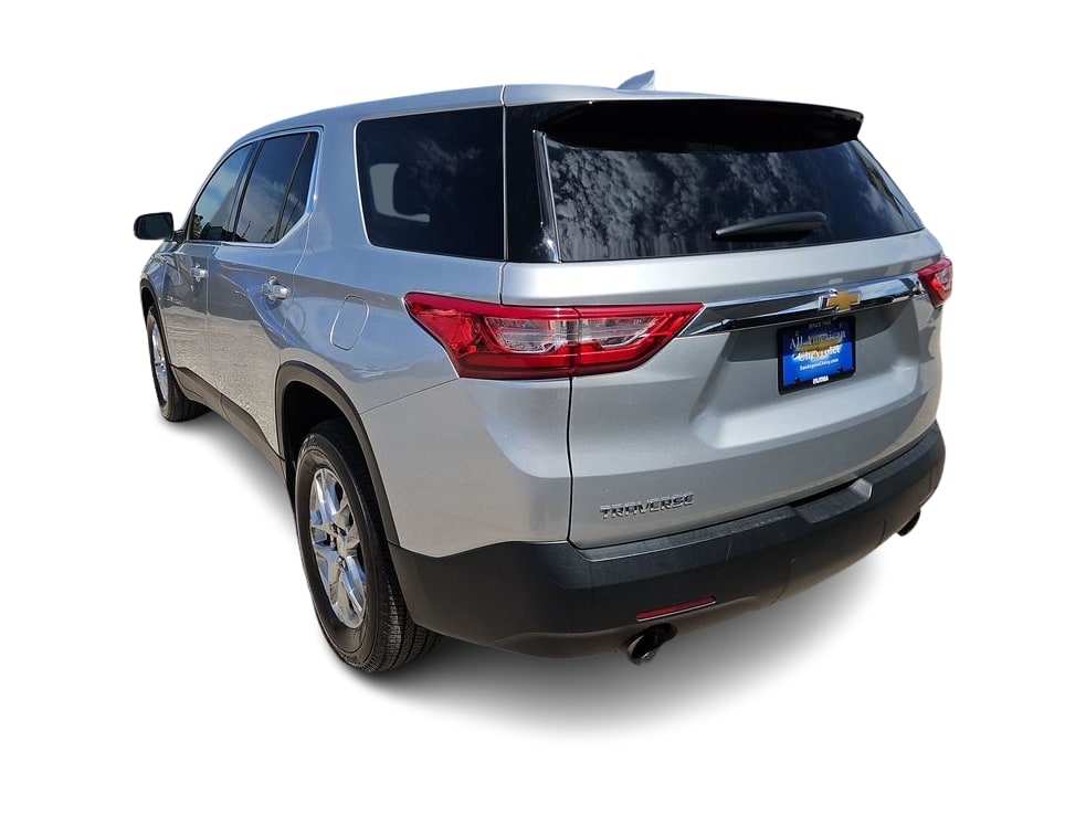 Thumbnail: 2021 Chevrolet Traverse - 4