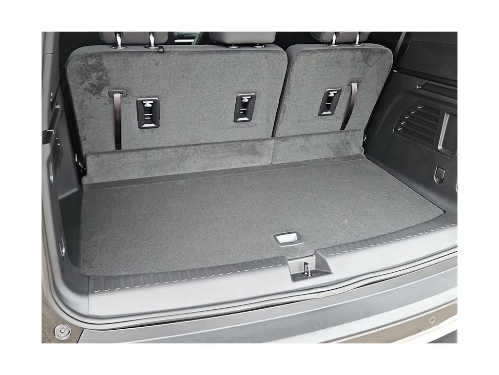 Thumbnail: 2026 Chevrolet Traverse - 17