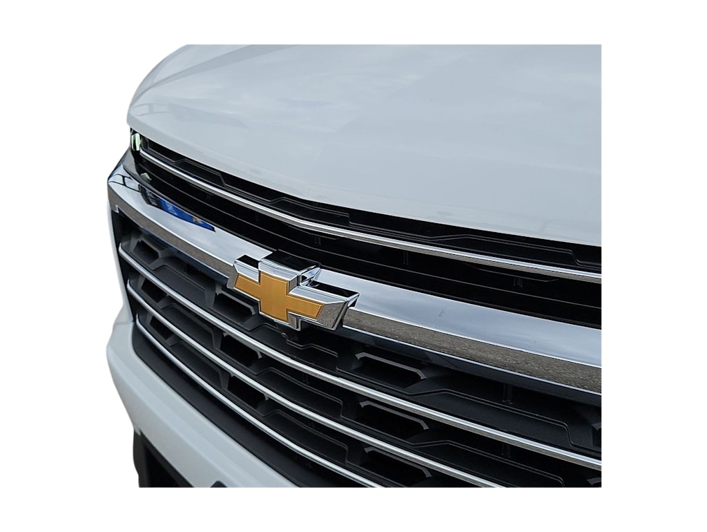 Thumbnail: 2027 Chevrolet Traverse - 21