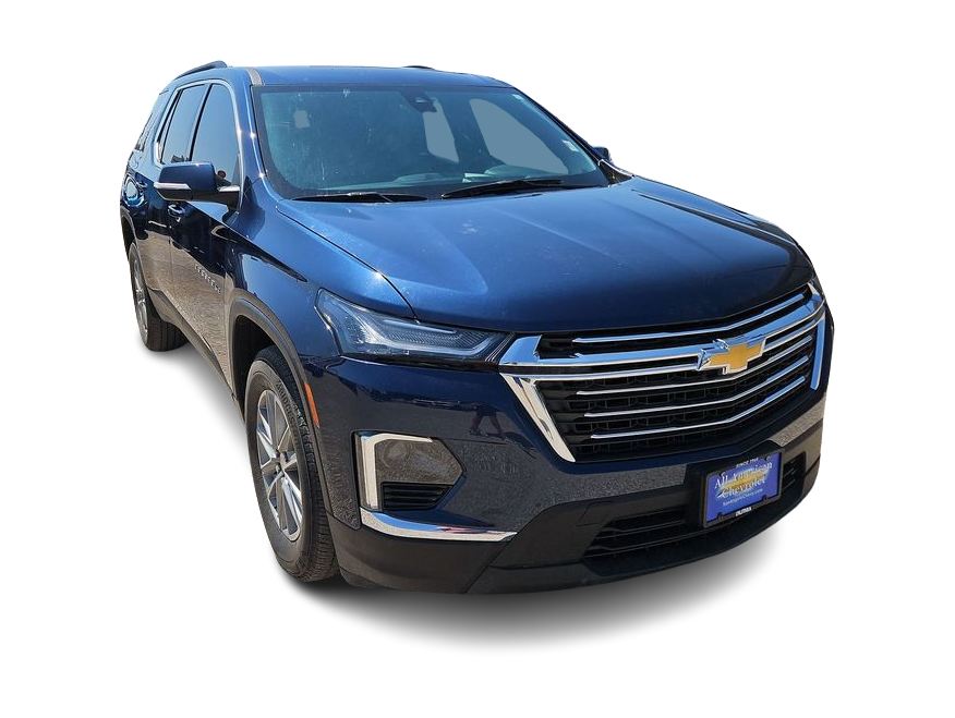 Thumbnail: 2023 Chevrolet Traverse - 16
