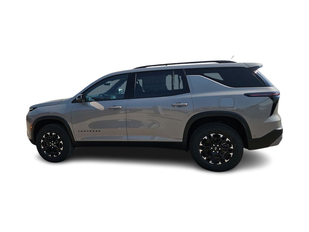 Thumbnail: 2027 Chevrolet Traverse - 3