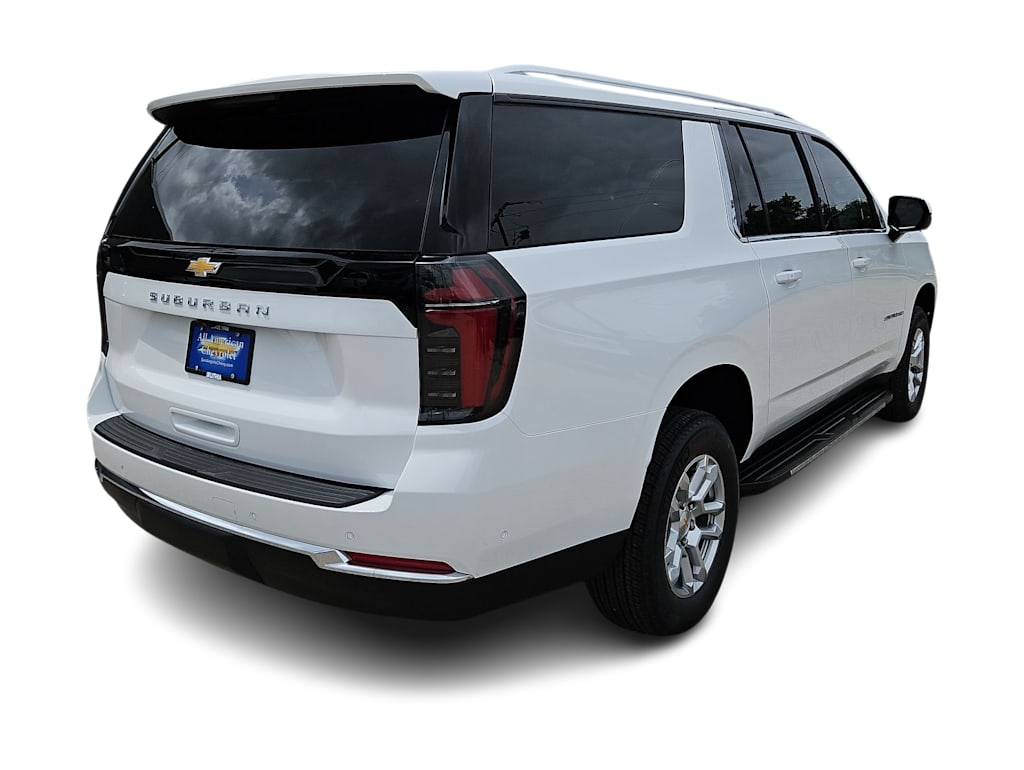 Thumbnail: 2026 Chevrolet Suburban - 18