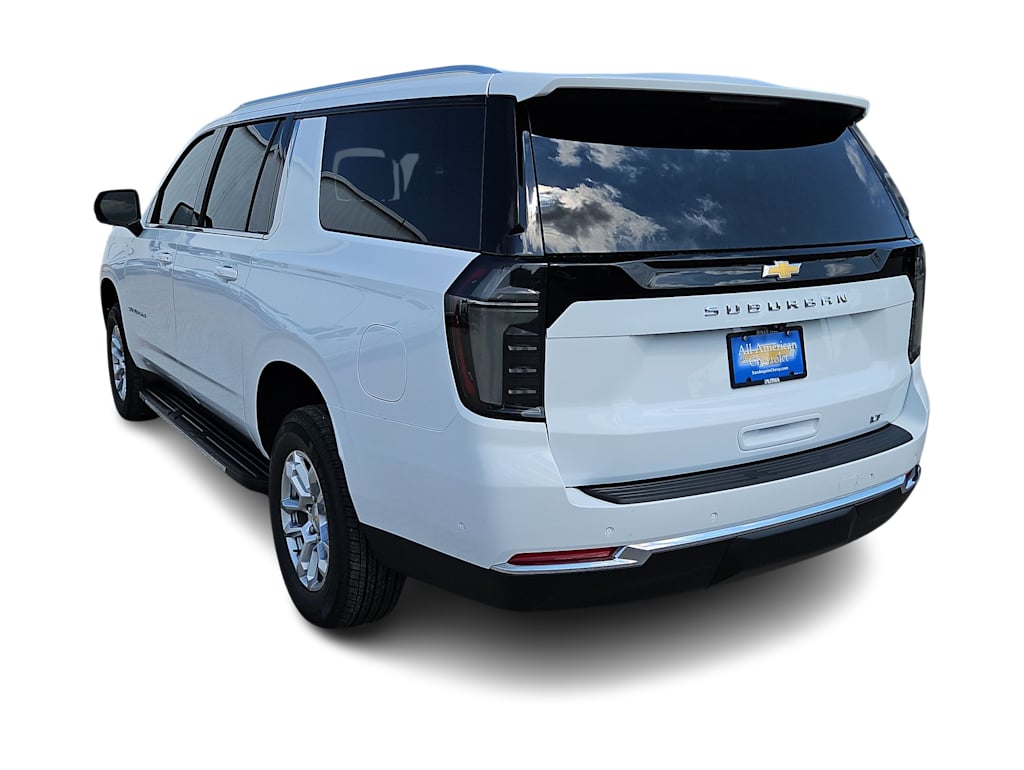 Thumbnail: 2026 Chevrolet Suburban - 4