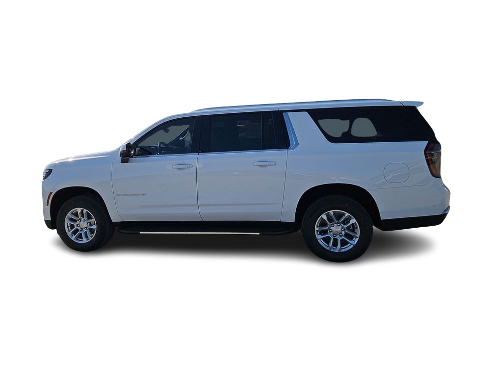 Thumbnail: 2026 Chevrolet Suburban - 3