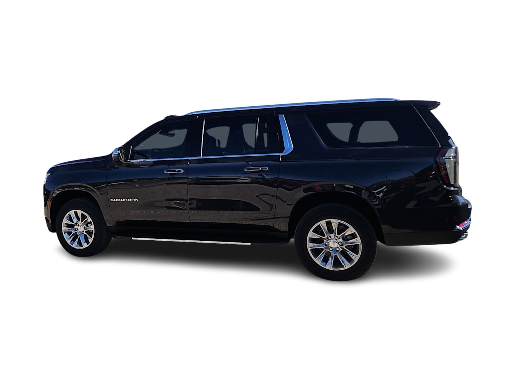 Thumbnail: 2026 Chevrolet Suburban - 3