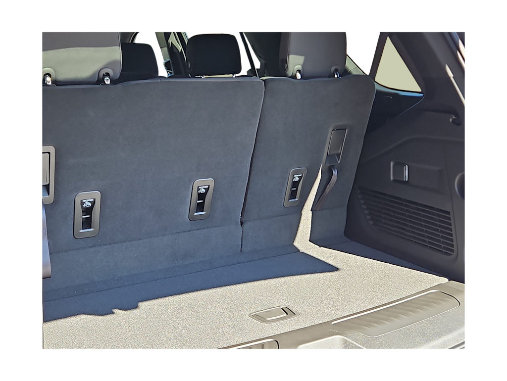 Thumbnail: 2026 Chevrolet Tahoe - 14