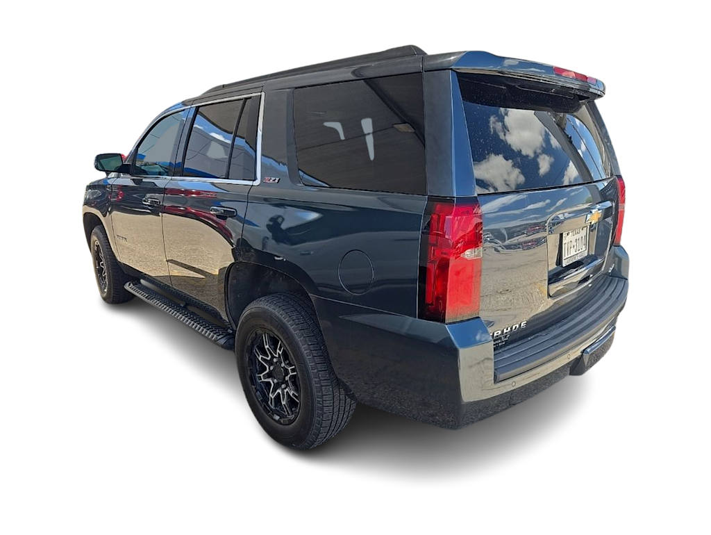 Thumbnail: 2019 Chevrolet Tahoe - 3