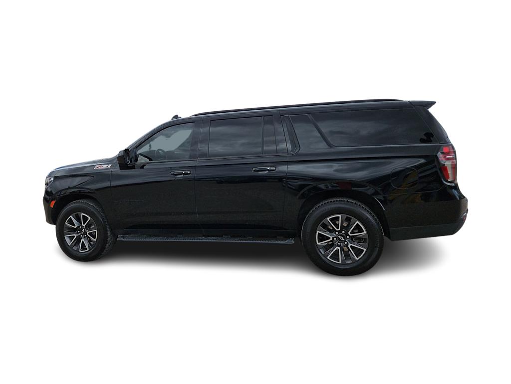 Thumbnail: 2023 Chevrolet Suburban - 3