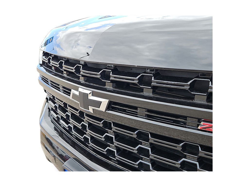 Thumbnail: 2023 Chevrolet Suburban - 22