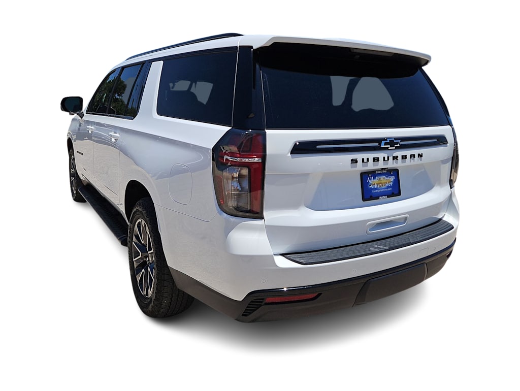 Thumbnail: 2023 Chevrolet Suburban - 4