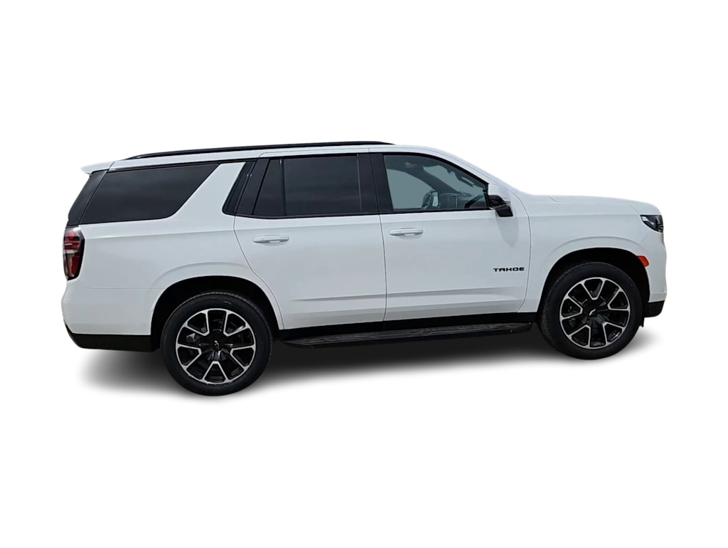 Thumbnail: 2023 Chevrolet Tahoe - 21