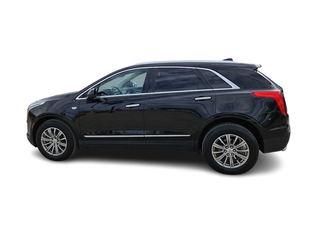 Thumbnail: 2017 Cadillac XT5 - 3