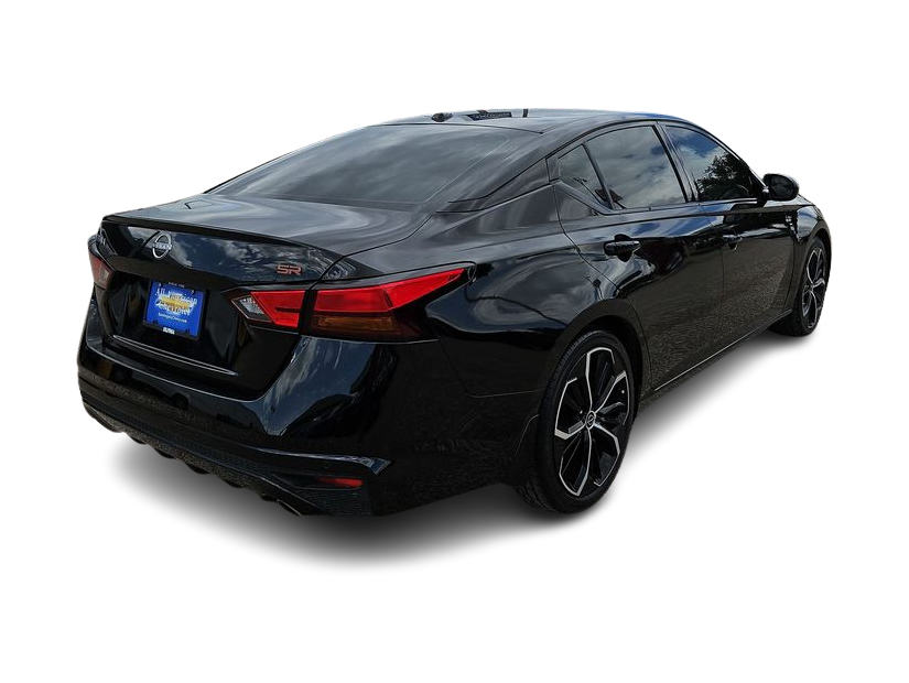 Thumbnail: 2023 Nissan Altima - 16