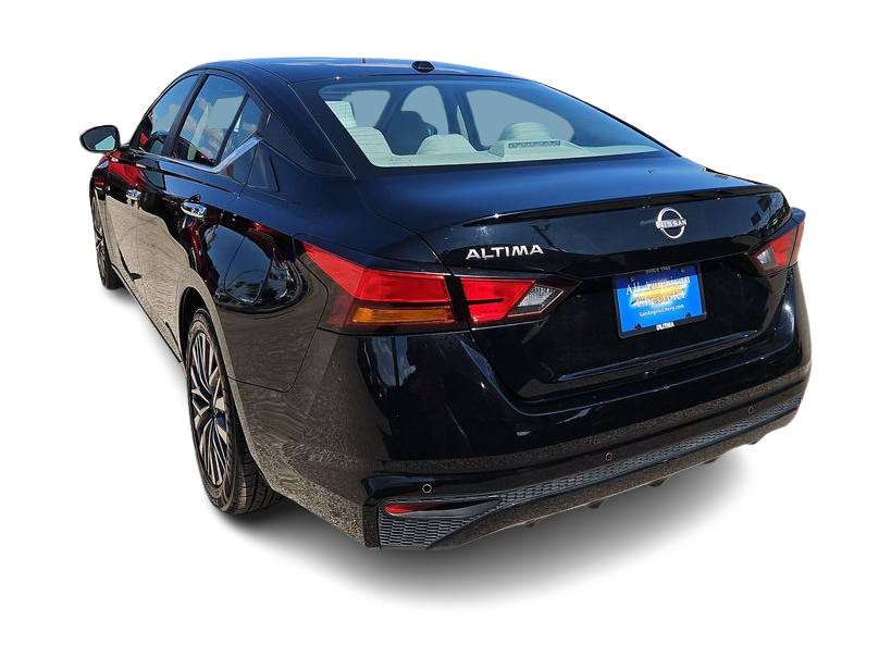 Thumbnail: 2025 Nissan Altima - 4