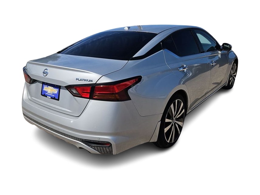 Thumbnail: 2020 Nissan Altima - 18