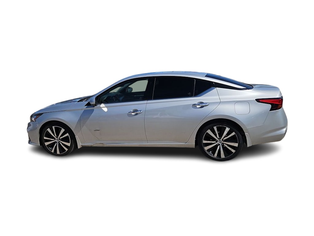 Thumbnail: 2020 Nissan Altima - 3