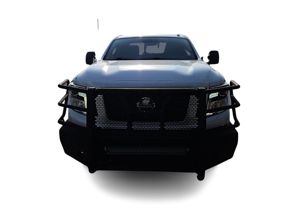 Thumbnail: 2019 Nissan Titan - 6