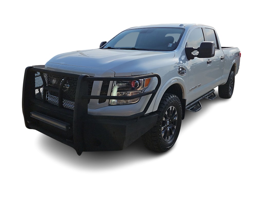 Thumbnail: 2019 Nissan Titan - 16