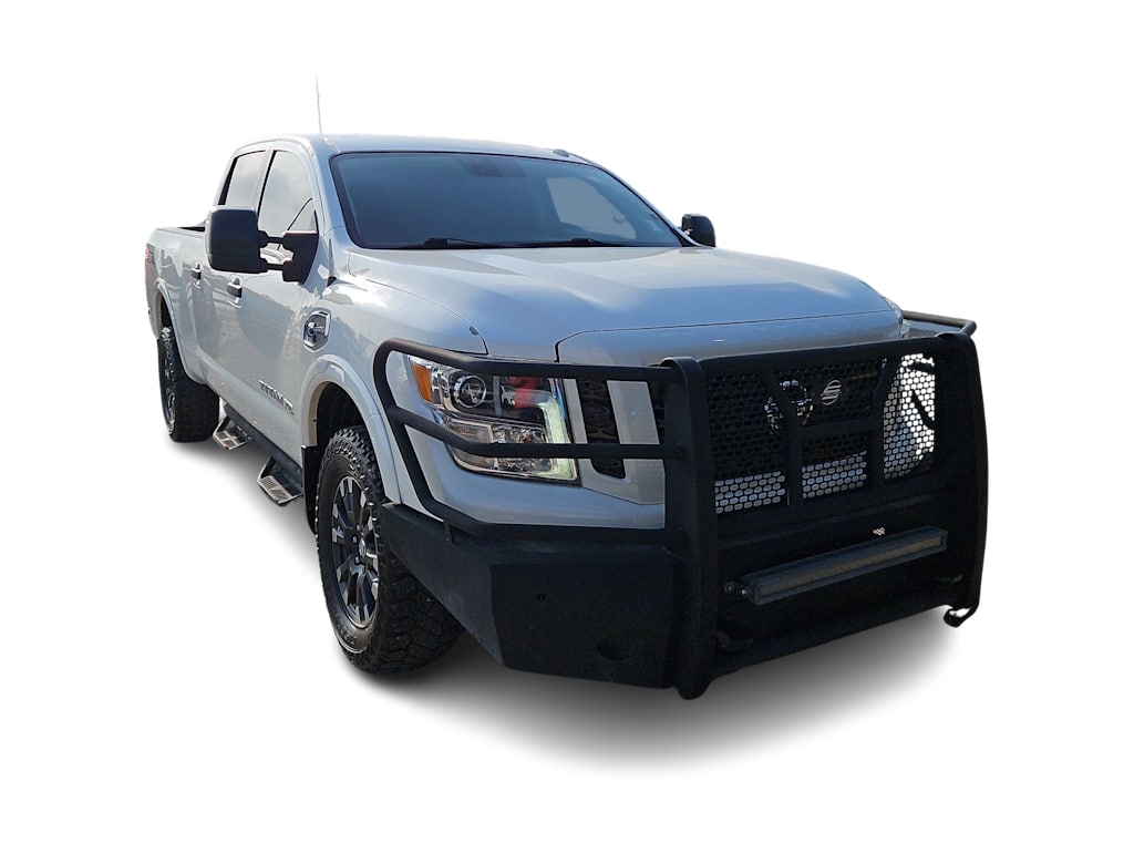 Thumbnail: 2019 Nissan Titan - 15