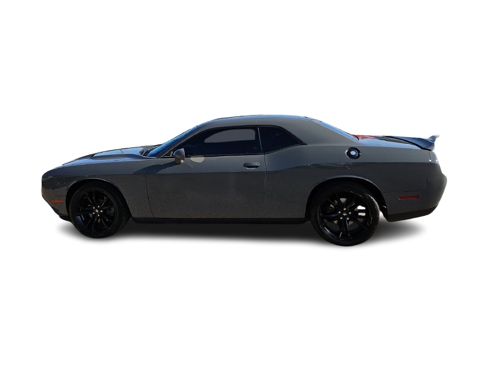 Thumbnail: 2017 Dodge Challenger - 3