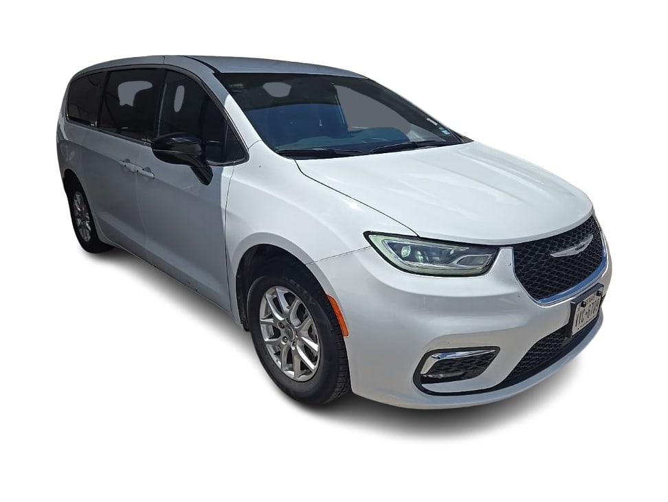 Thumbnail: 2025 Chrysler Pacifica - 10