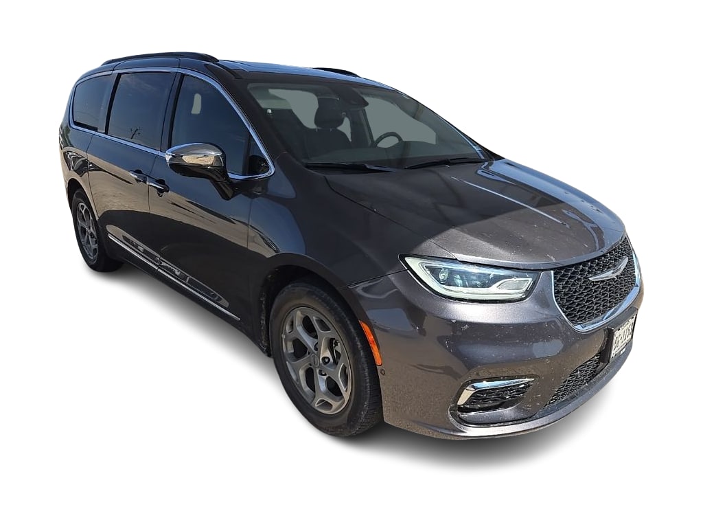 Thumbnail: 2023 Chrysler Pacifica - 9