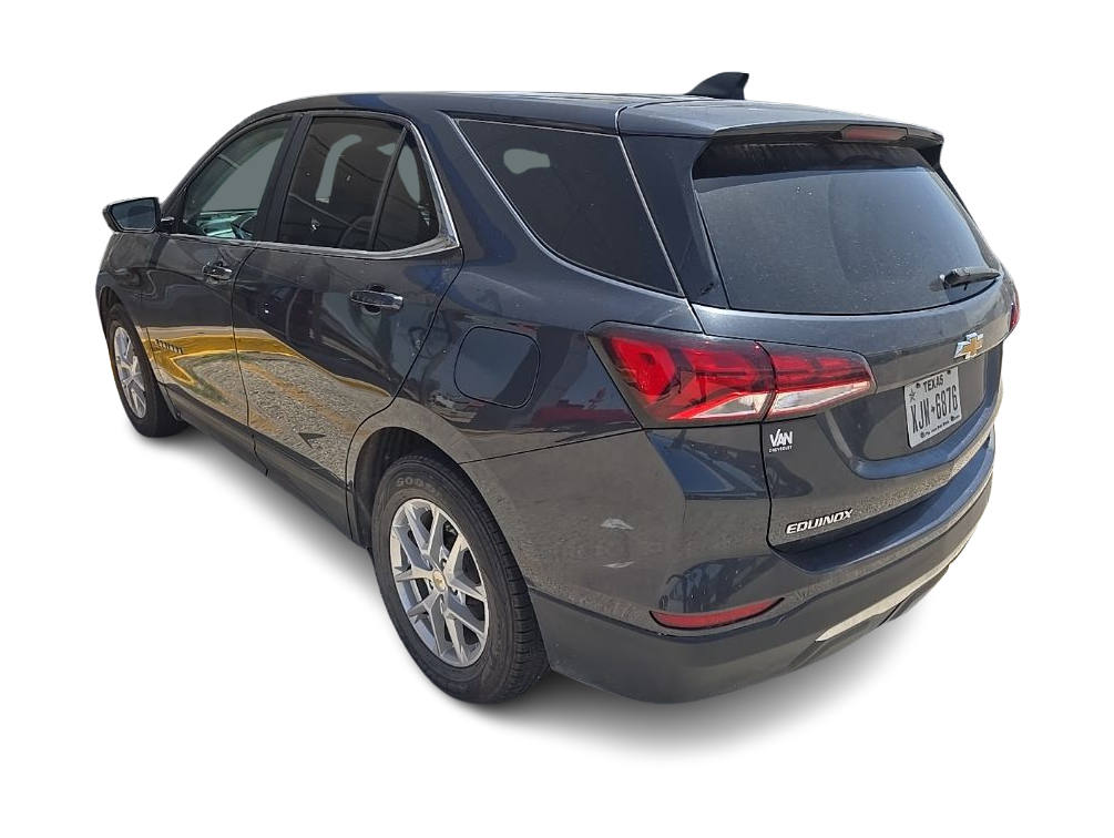 Thumbnail: 2022 Chevrolet Equinox - 3