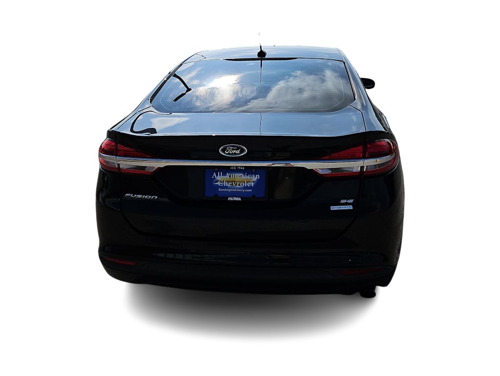 Thumbnail: 2018 Ford Fusion - 17