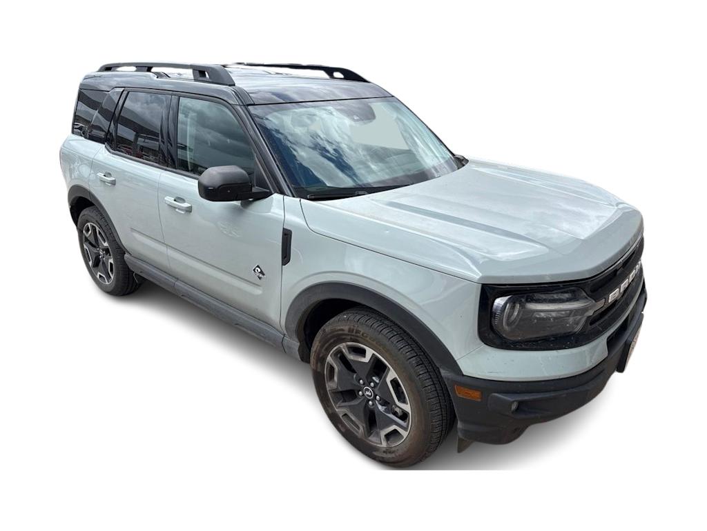 Thumbnail: 2022 Ford Bronco Sport - 11