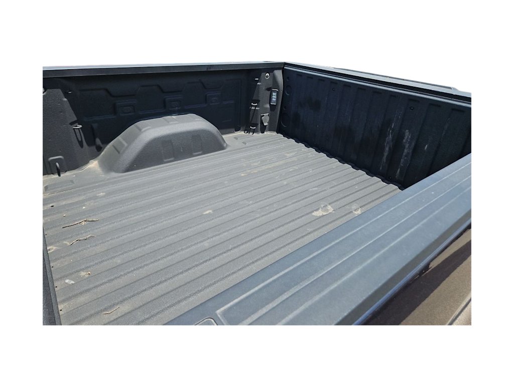 Thumbnail: 2023 Chevrolet Silverado 1500 - 17